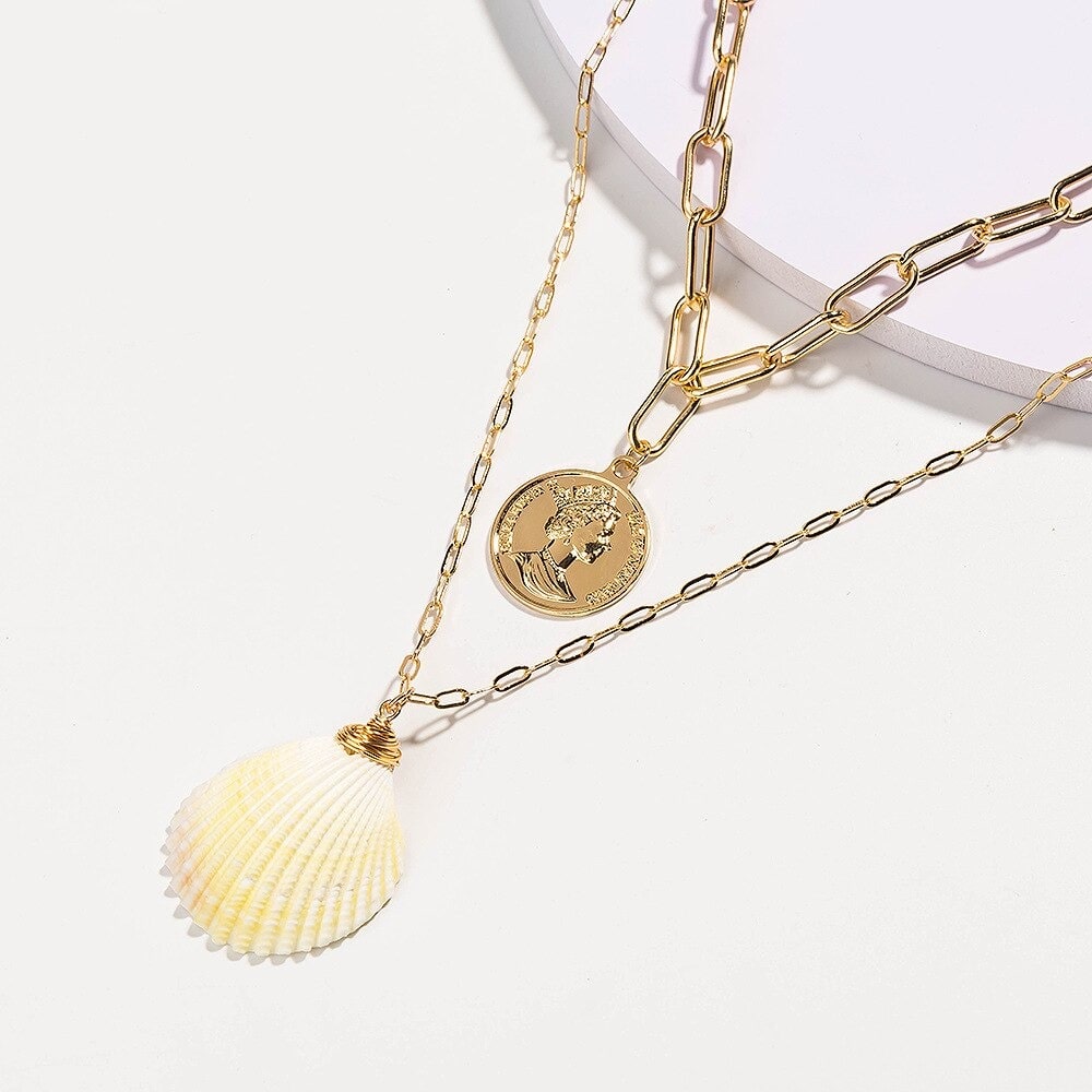 achat collier coquille médaillon