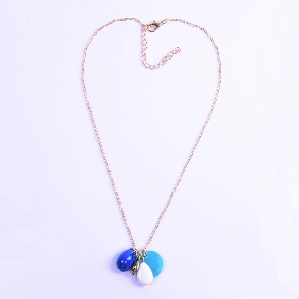 cauris coquillage collier