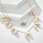collier coquillage blanc