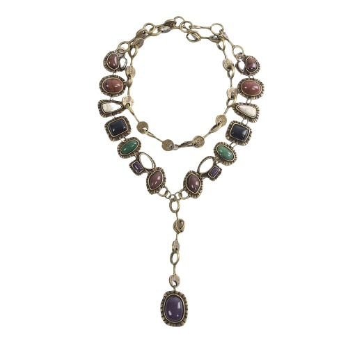beau collier de coquillage