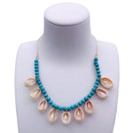 collier de coquille blanche