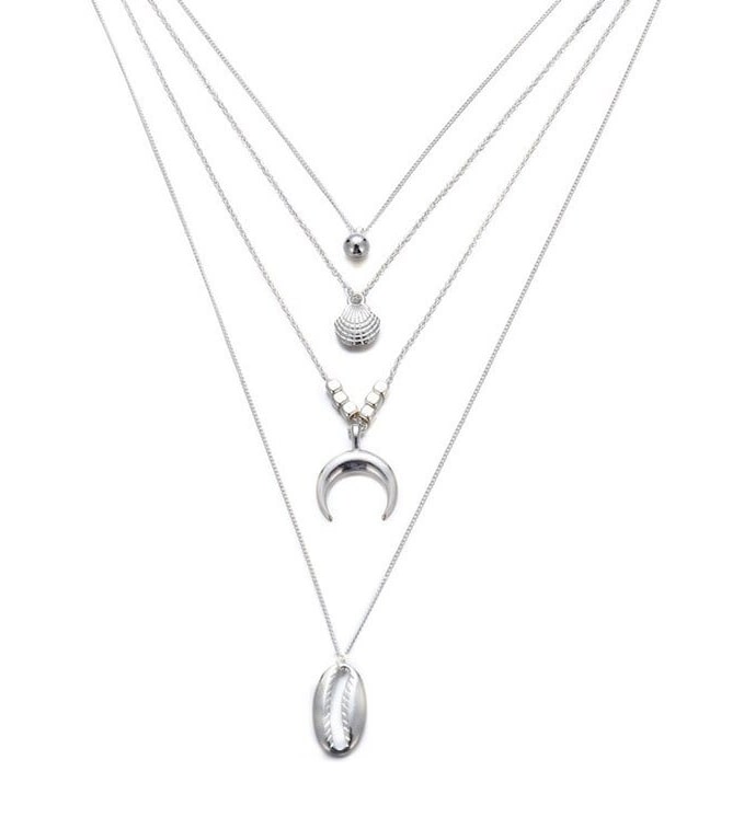 collier multirang croissant de lune