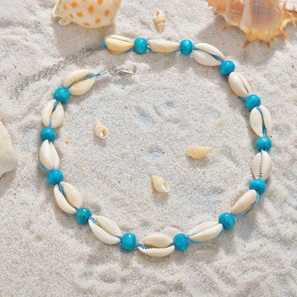 collier perles et coquillages