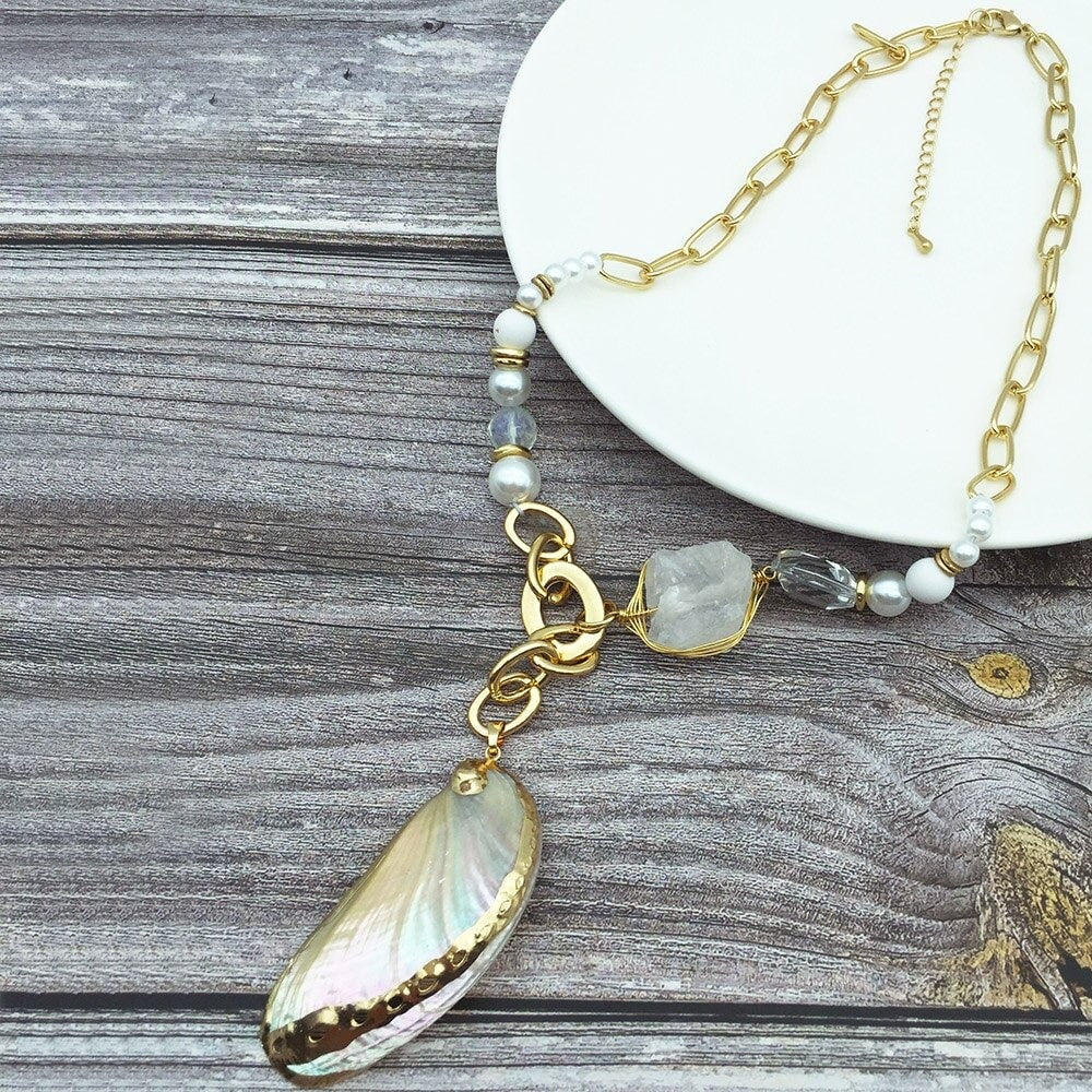 Collier plage blanc