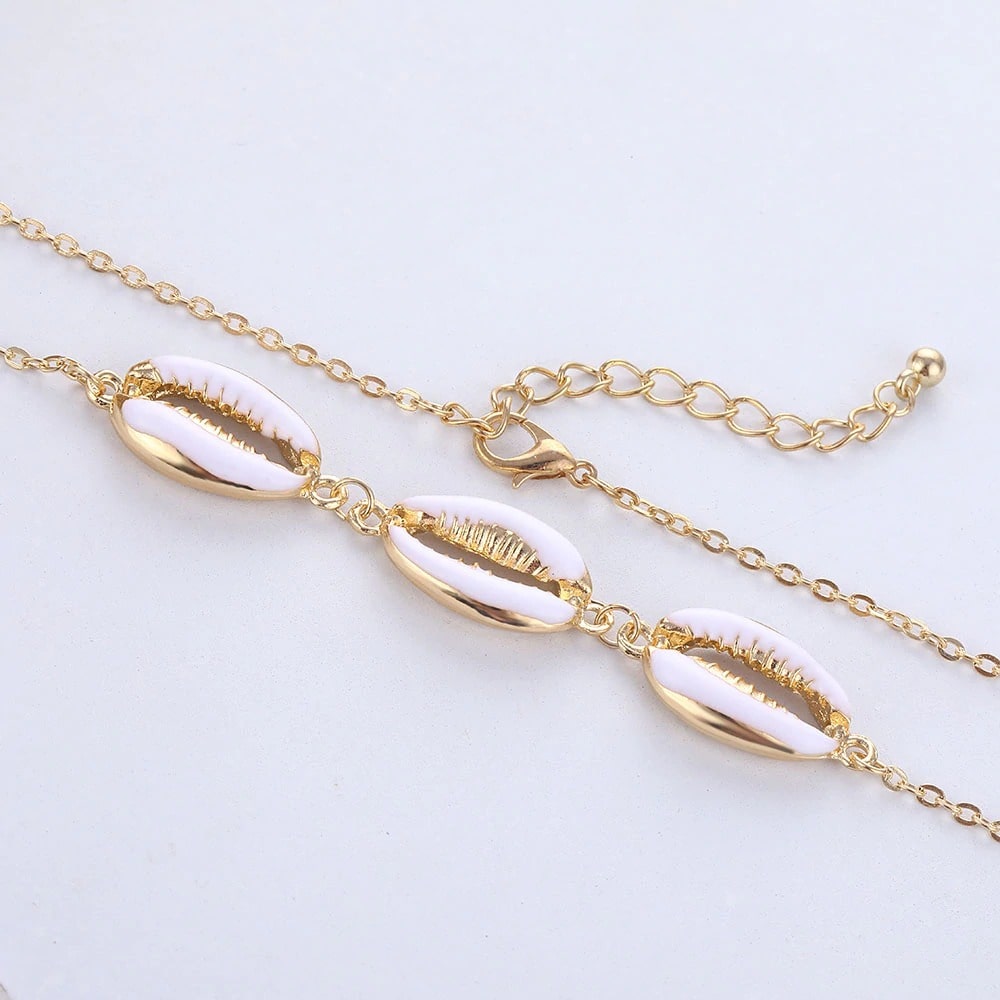 collier porcelaine coquillage
