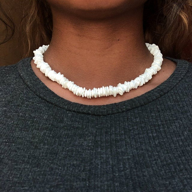 collier surfeuse