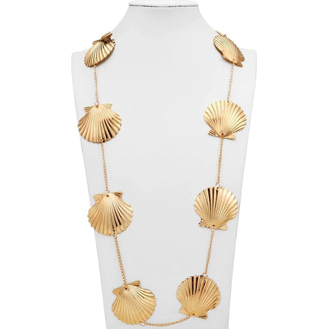 collier avec coquille
